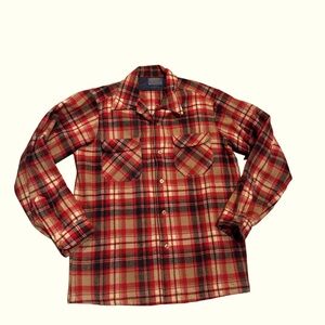 Vintage Pendleton Wool Flannel Button Up Long Sleeve Shirt Red Plaid Men’s Med